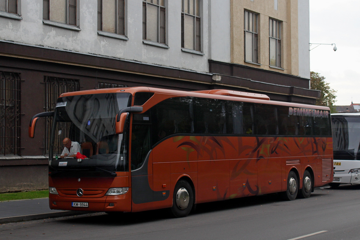Riga, Mercedes-Benz Tourismo 17RHD-II L No. KM-9944