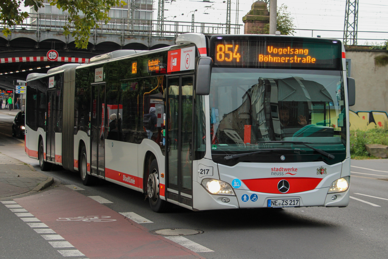 Neuss, Mercedes-Benz Citaro C2 G # 217