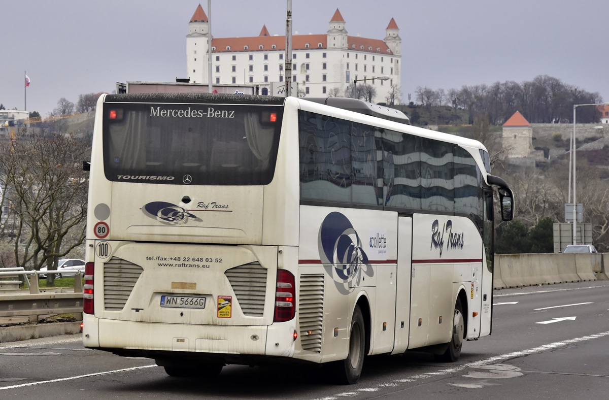 Warschau, Mercedes-Benz Tourismo 15RHD-II Nr. WN 5666G