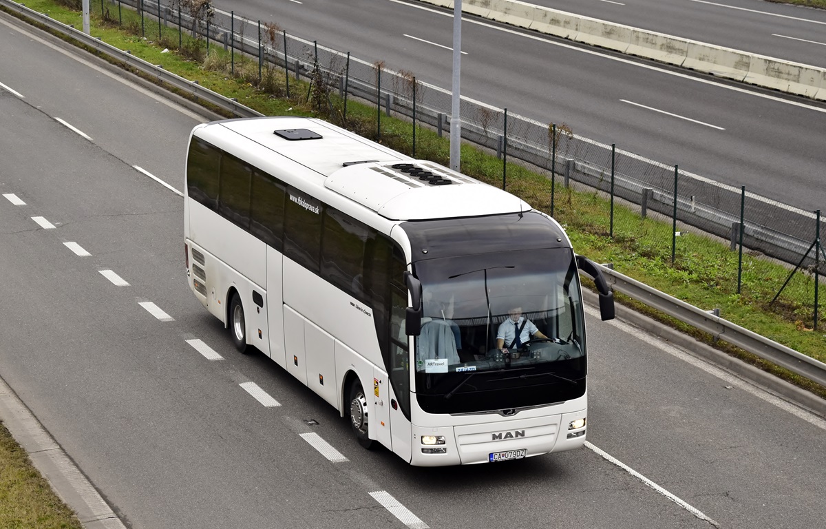 Čadca, MAN R07 Lion's Coach RHC444 # CA-079DZ