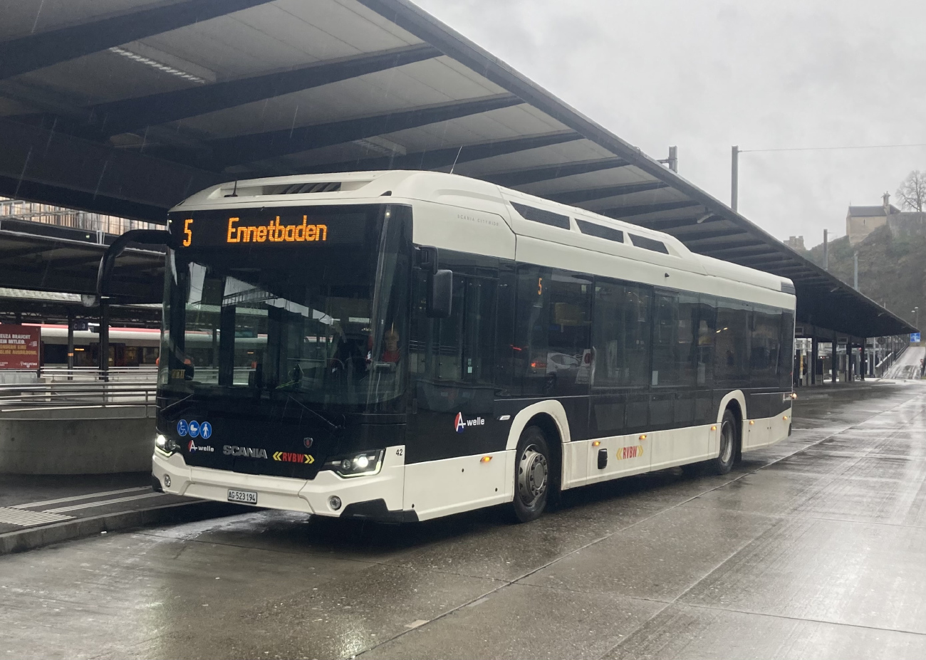 Baden, Scania Citywide LF II 12M BEV # 42