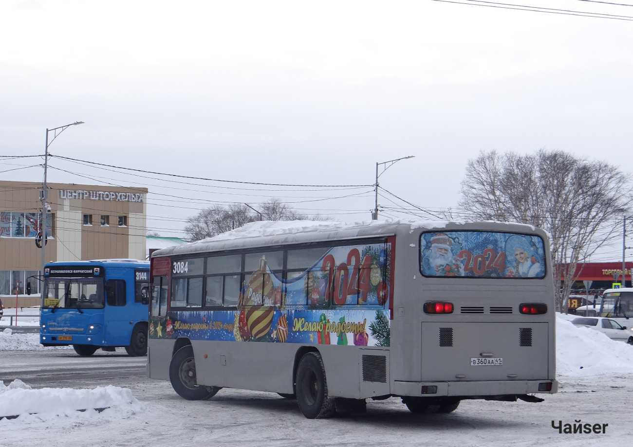 Petropavlovsk-Kamchatskiy, Daewoo BS106 (BUSAN) # 3084
