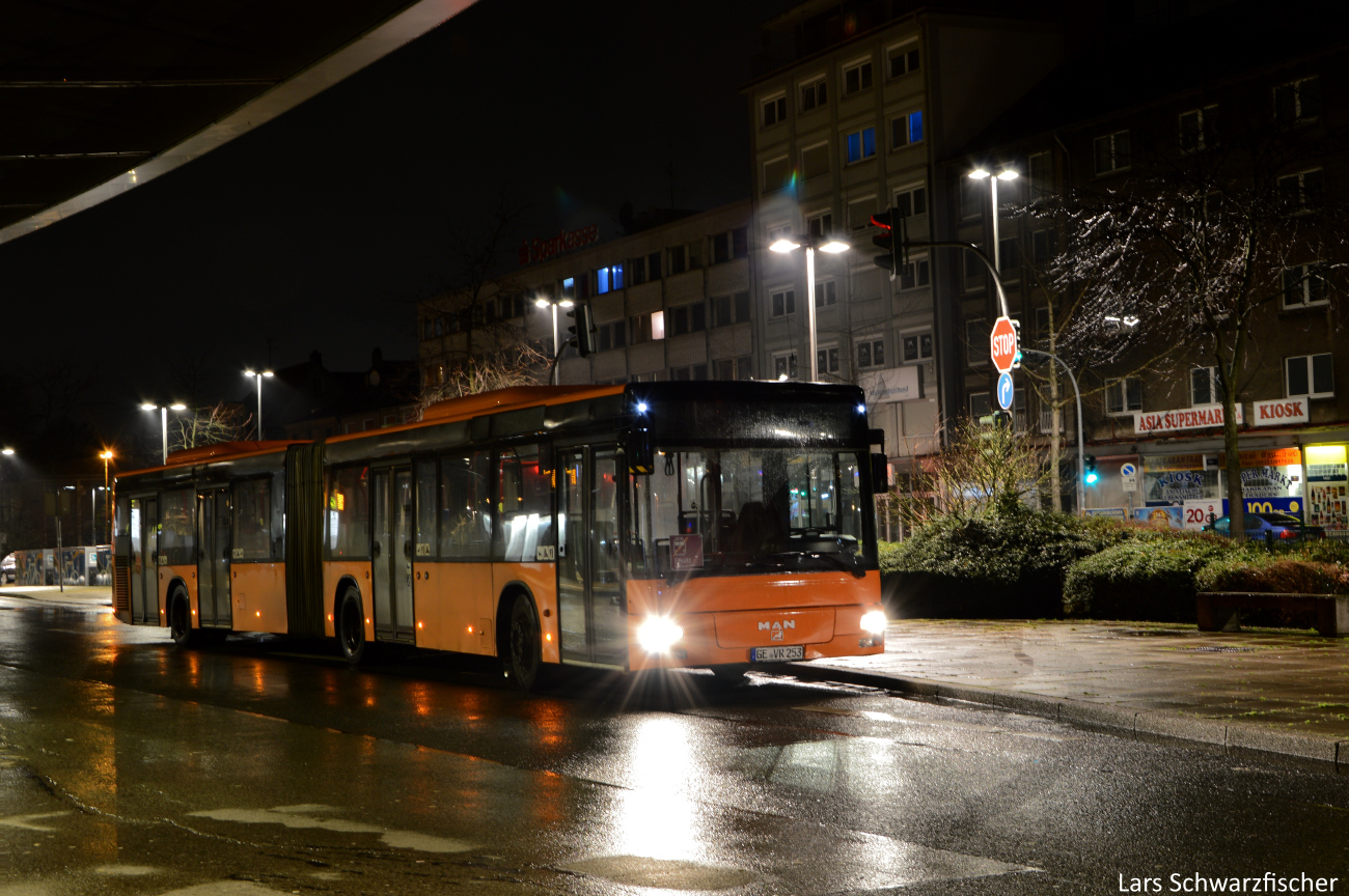 Gelsenkirchen, MAN A23 NG313 # GE-VR 253