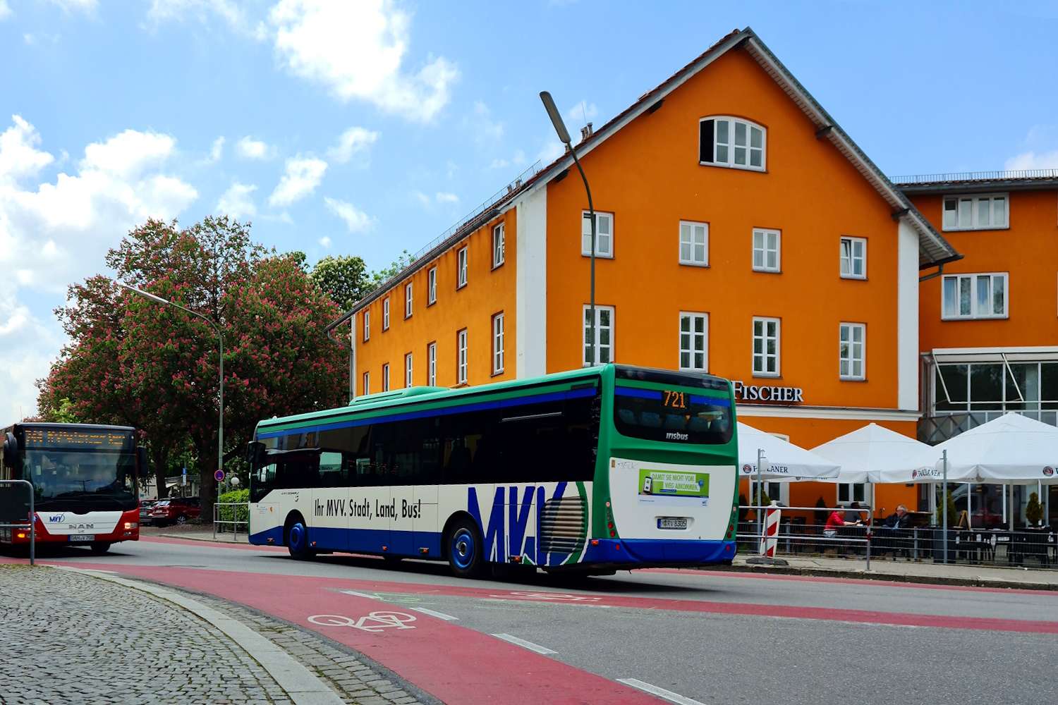 Munich, Irisbus Crossway LE 12.8M # M-RV 8305