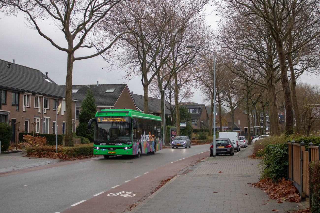 Dordrecht, Ebusco 2.2 12M LF # 6123