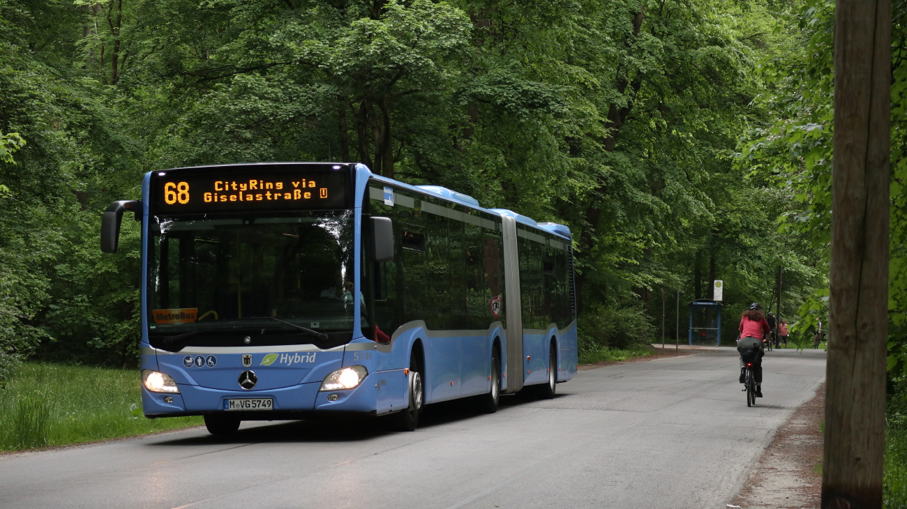 Munich, Mercedes-Benz Citaro C2 G Hybrid # 5749