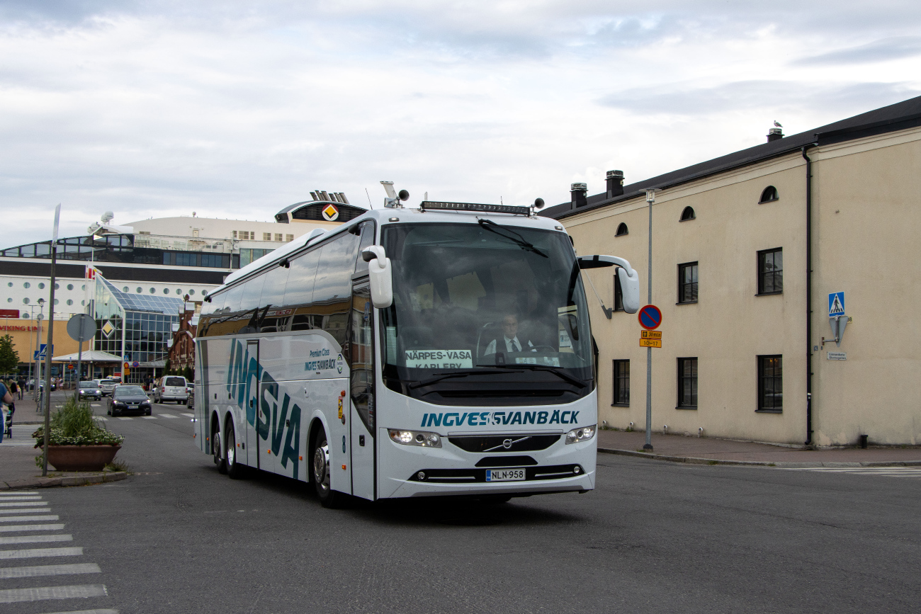 Närpiö, Volvo 9900 III (UG) # 8