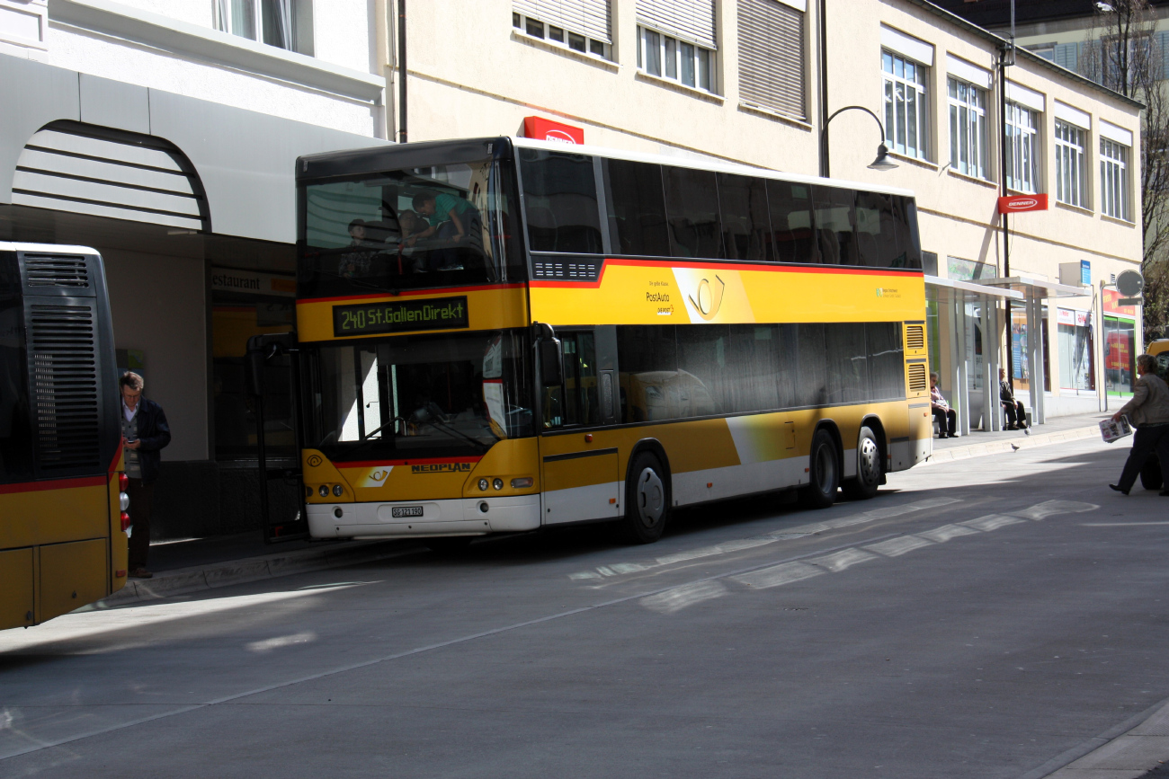 St. Gallen, Neoplan N4426/3 Centroliner # 3245
