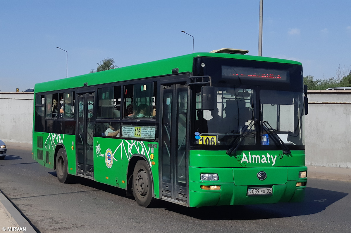 Almaty, Yutong ZK6108HGH č. 059 EG 02