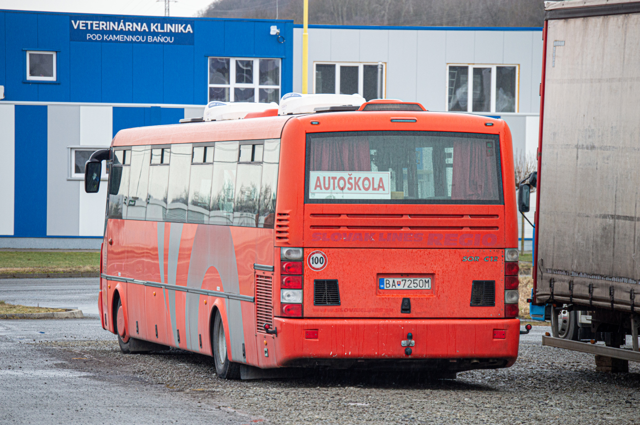 Bratislava, SOR C 12 № BA-725OM