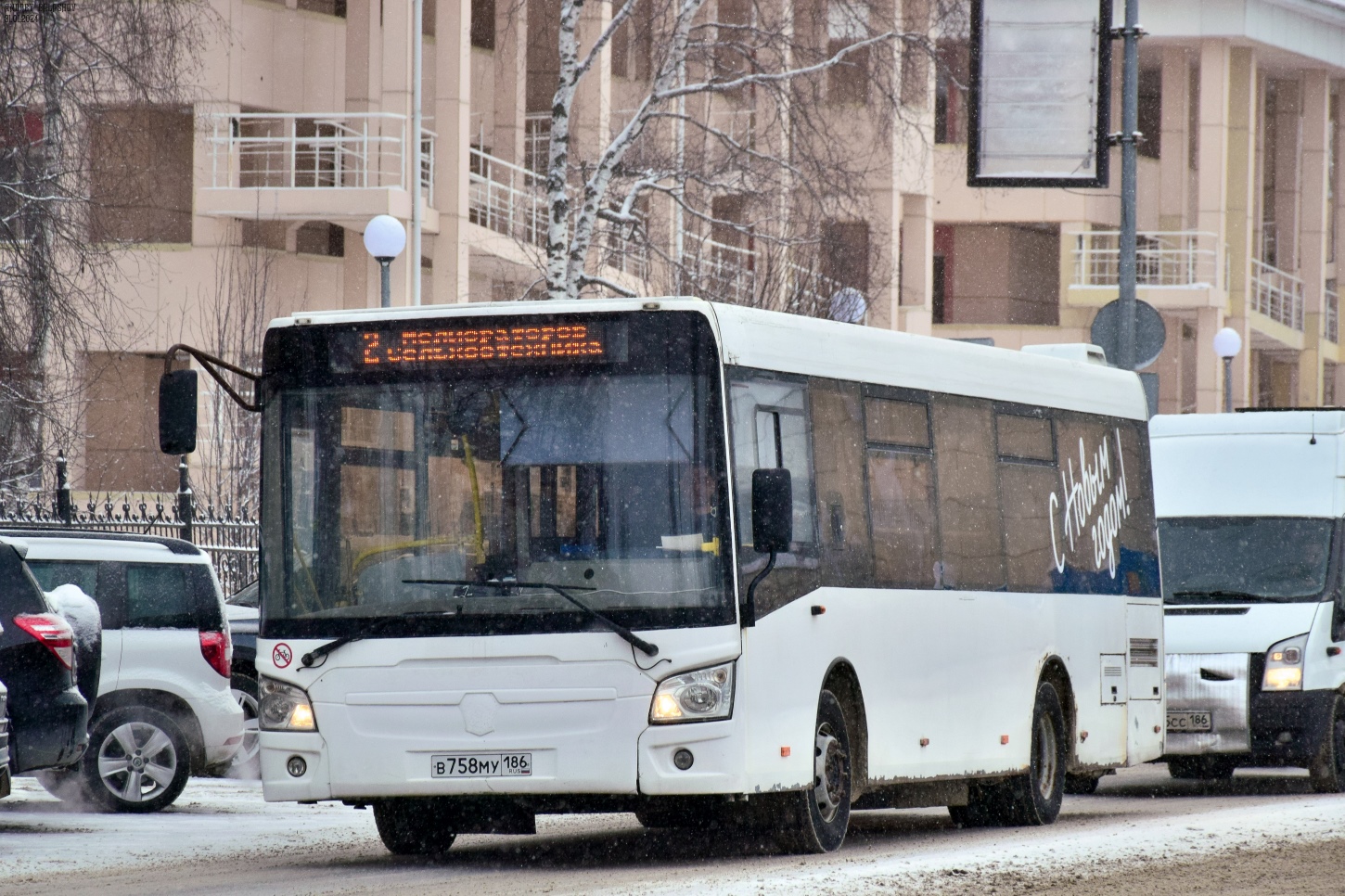 Khanty-Mansiysk, LiAZ-4292.60 # В 758 МУ 186
