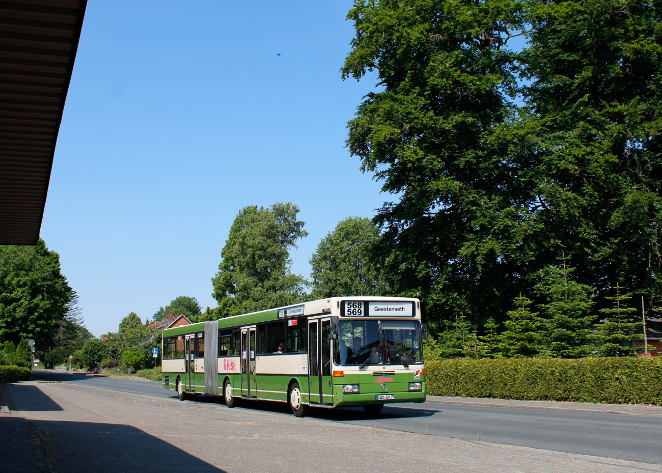 Cuxhaven, Mercedes-Benz O405G # CUX-GM 75