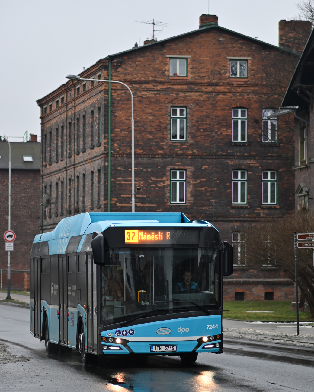 Ostrava, Solaris Urbino IV 12 CNG # 7244