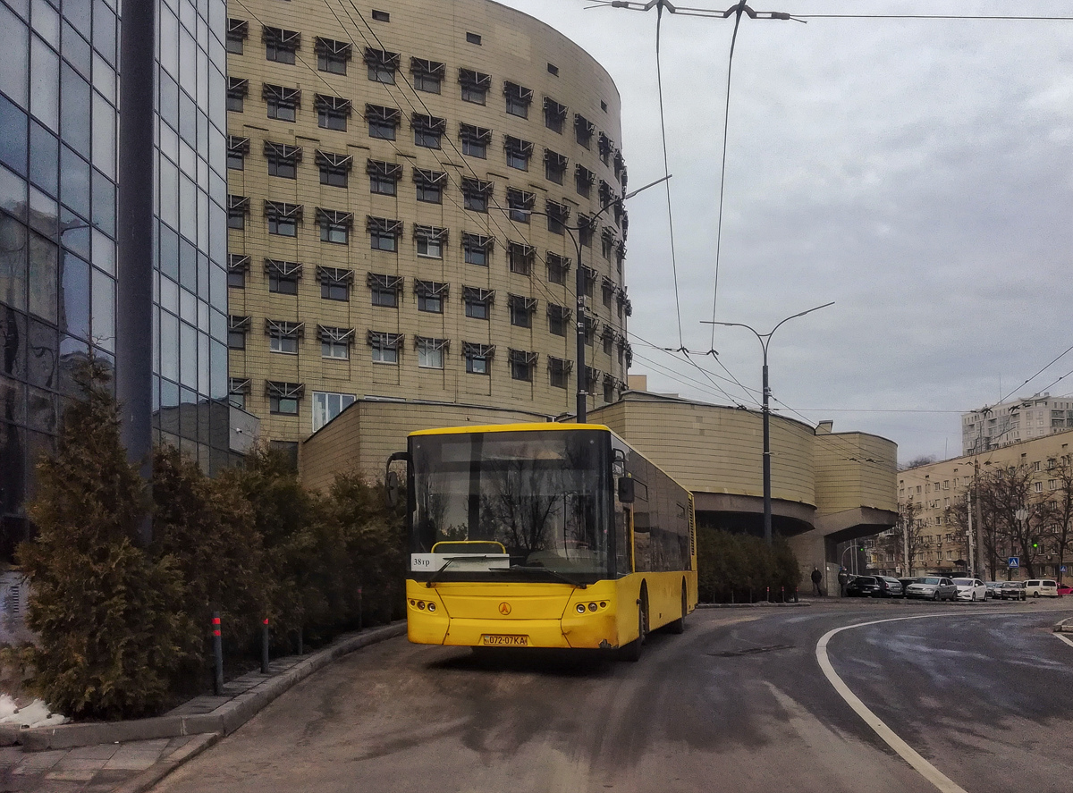 Kyiv, LAZ A183D1 # 7102