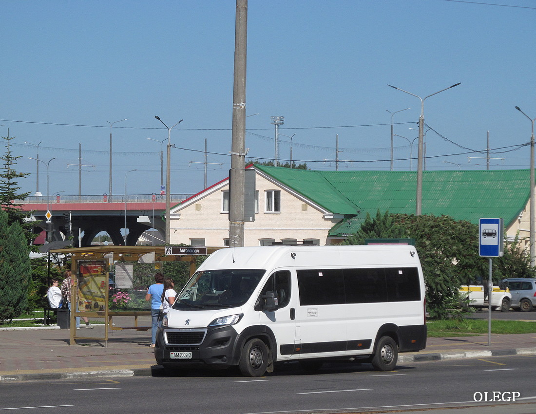 Vitebsk, Peugeot Boxer # АМ 4009-2