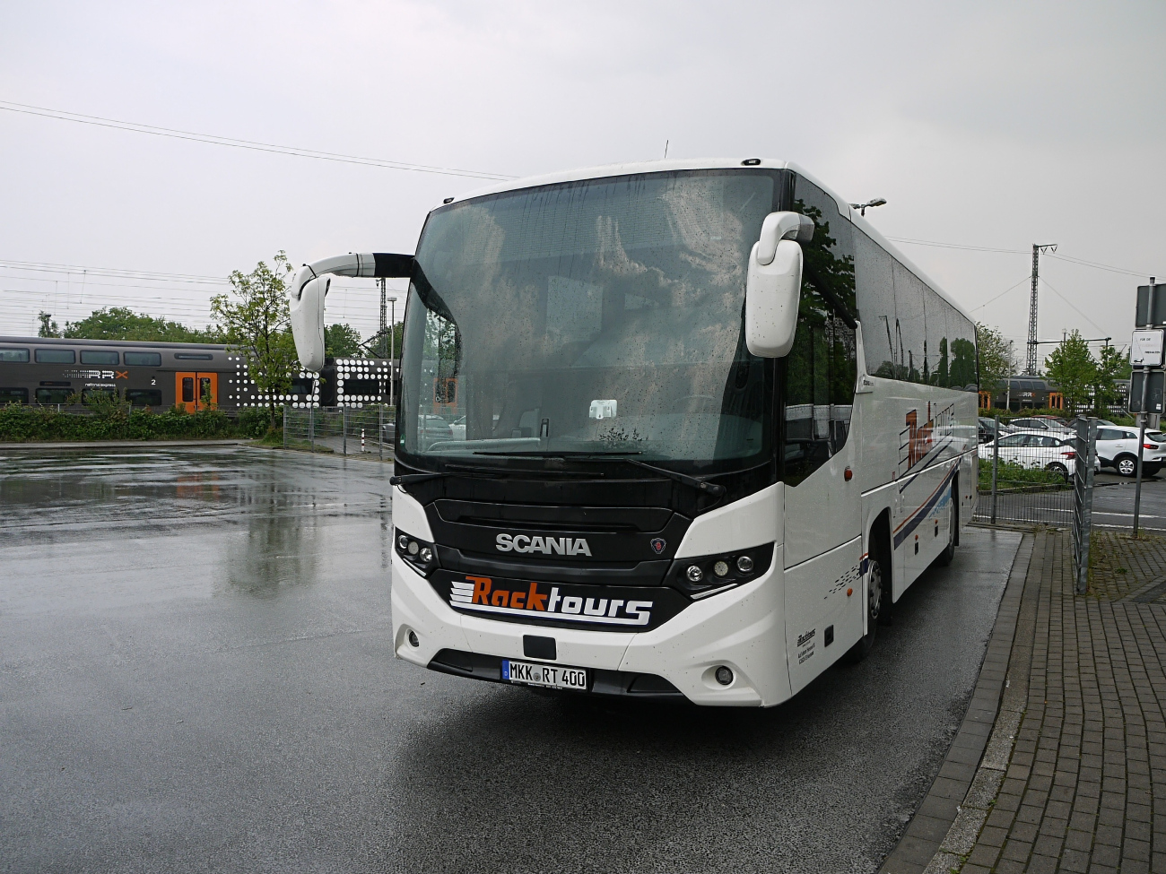 Gelnhausen, Scania Interlink MD 10.9 # MKK-RT 400