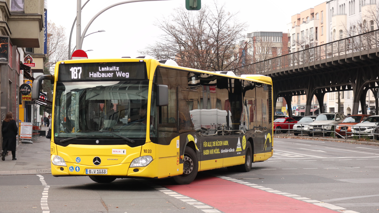 Berlín, Mercedes-Benz Citaro C2 č. 1033