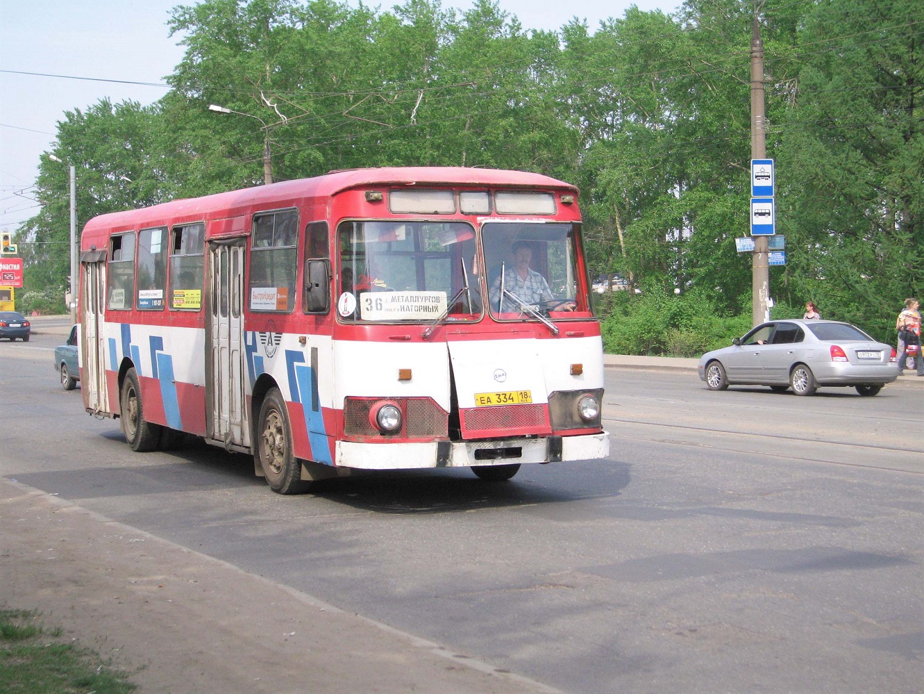 Izhevsk, LiAZ-677М # ЕА 334 18