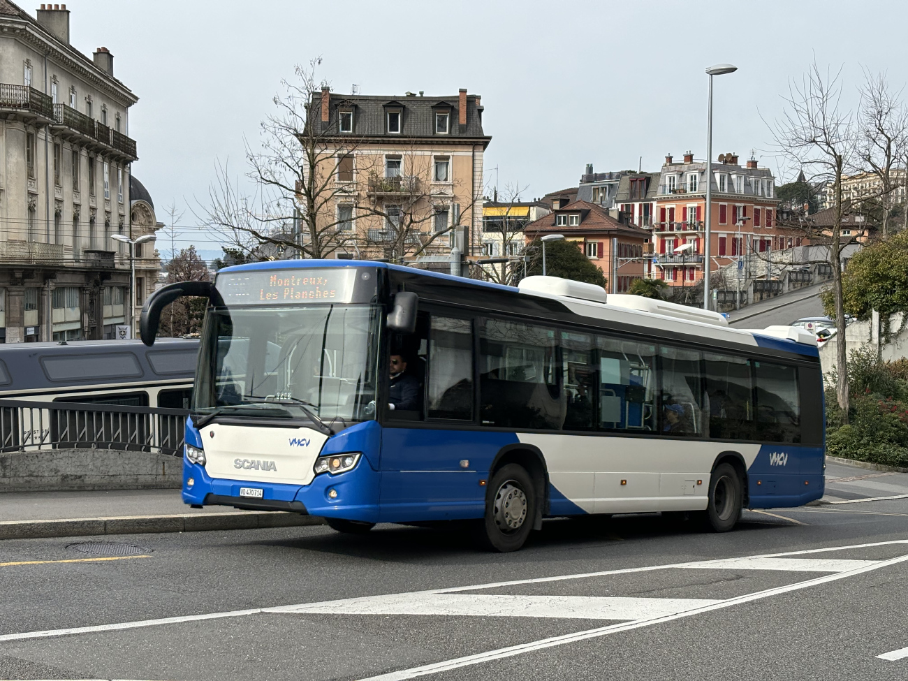 Montreux, Scania Citywide LF 10.9M # 411