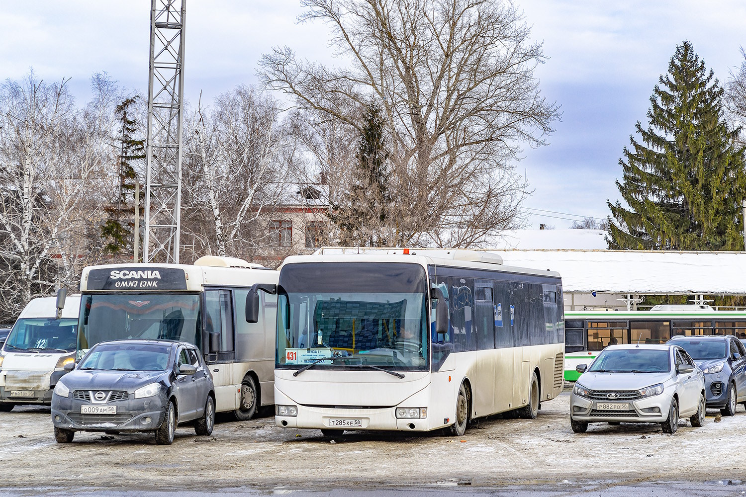 Penza, Irisbus Crossway LE 12M # Т 285 КЕ 58; Penza, Scania OmniLink CL94UB 4X2LB # С 217 ХМ 58