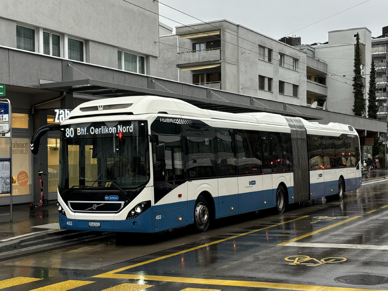 Zurich, Volvo 7900A Hybrid # 453