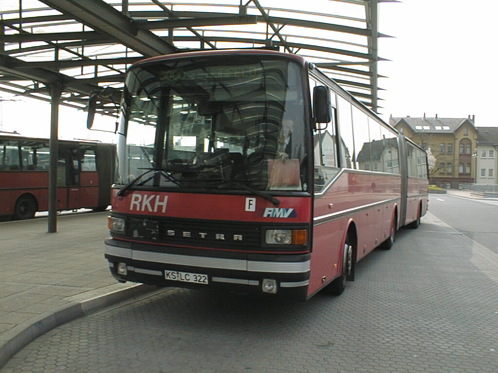 Kassel, Setra SG221UL # KS-LC 322
