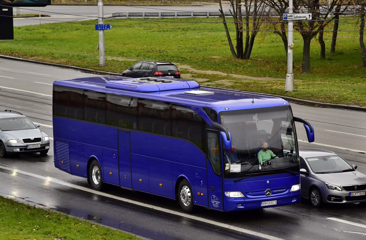 Bánovce nad Bebravou, Mercedes-Benz Tourismo 15RHD-II # BN-068CX