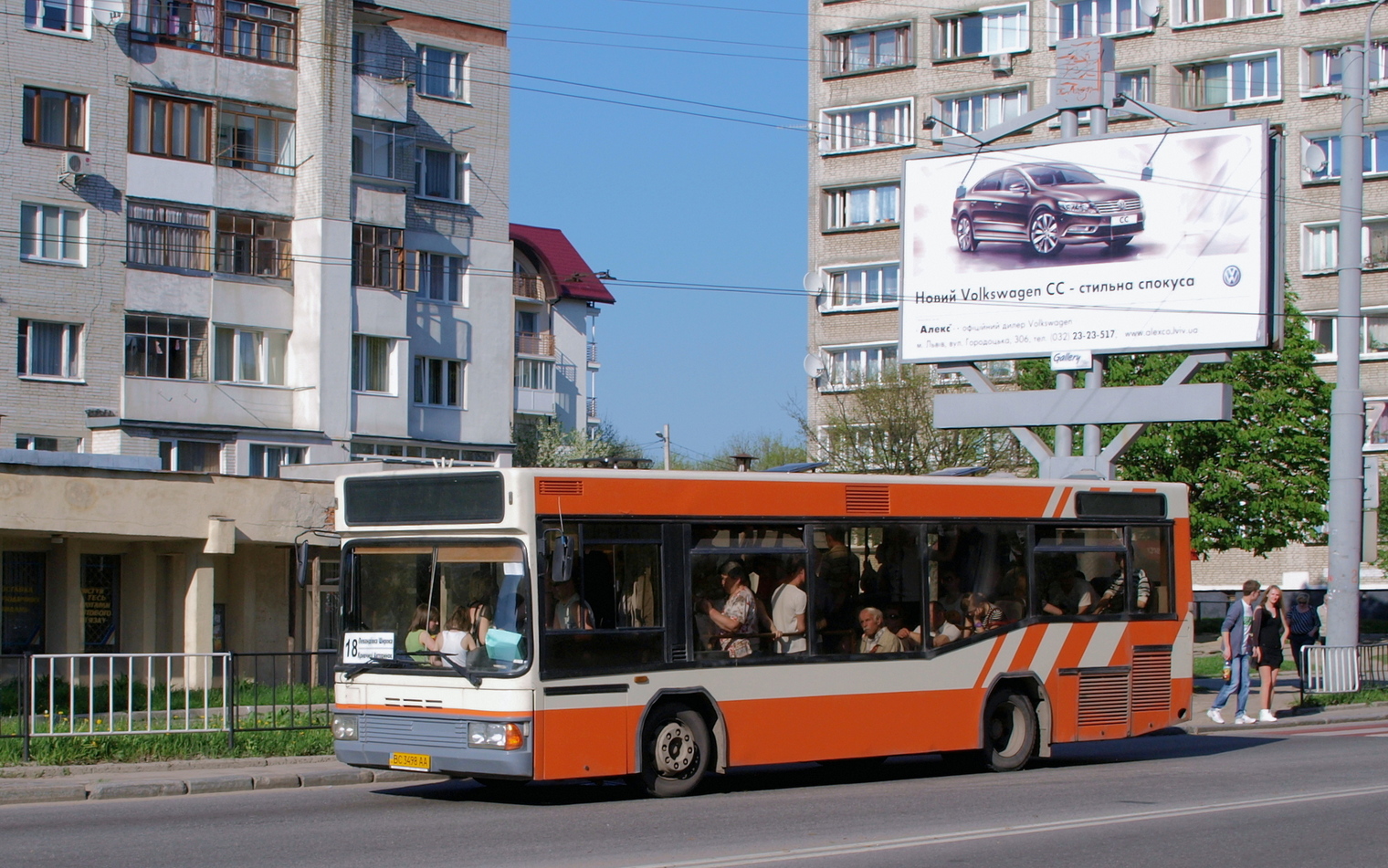 Lviv, Neoplan N4009NF nr. ВС 3498 АА