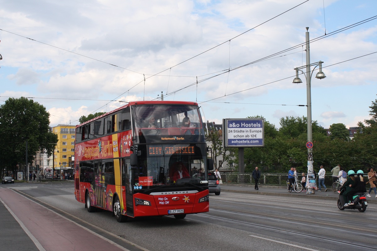Berlin, Güleryüz Panora # B-CT 9925