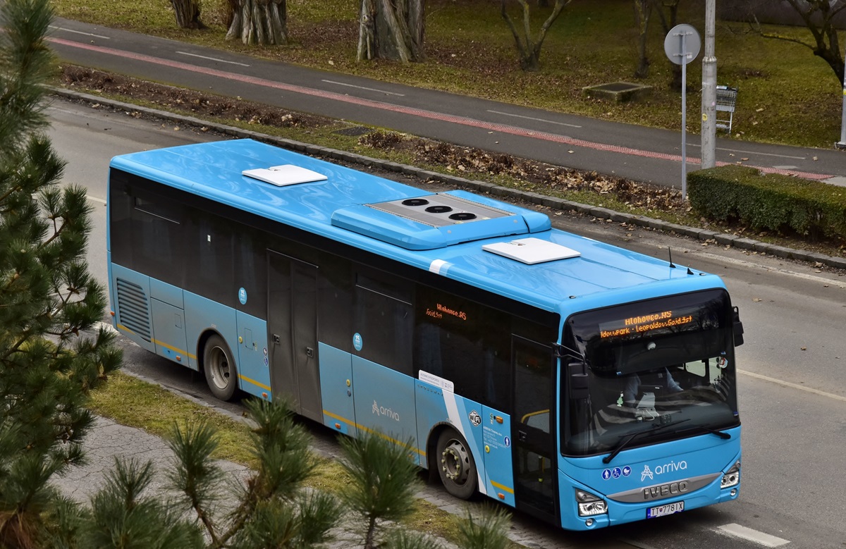 Hlohovec, IVECO Crossway LE 12M # TT-778IX
