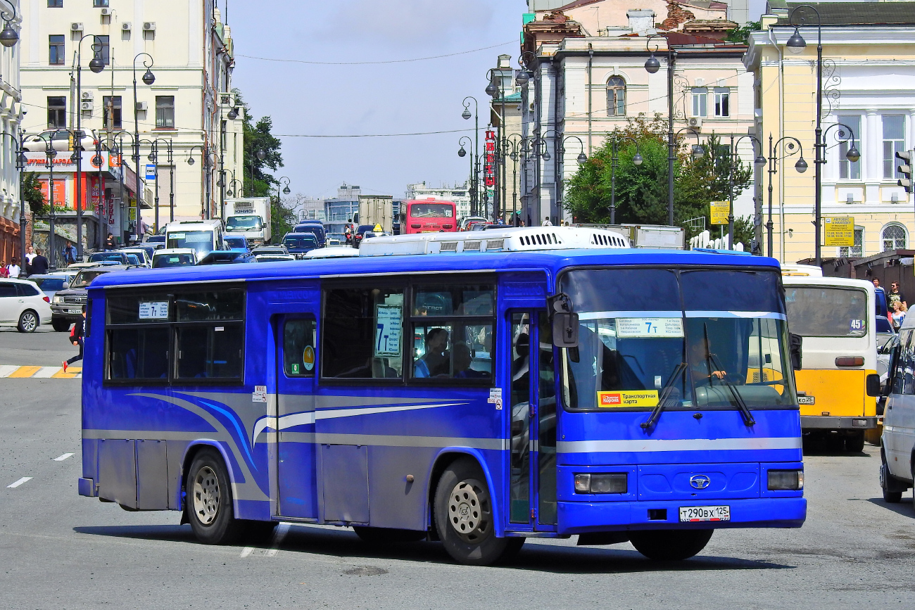 Vladivostok, Daewoo BS106 (Busan) č. Т 290 ВХ 125