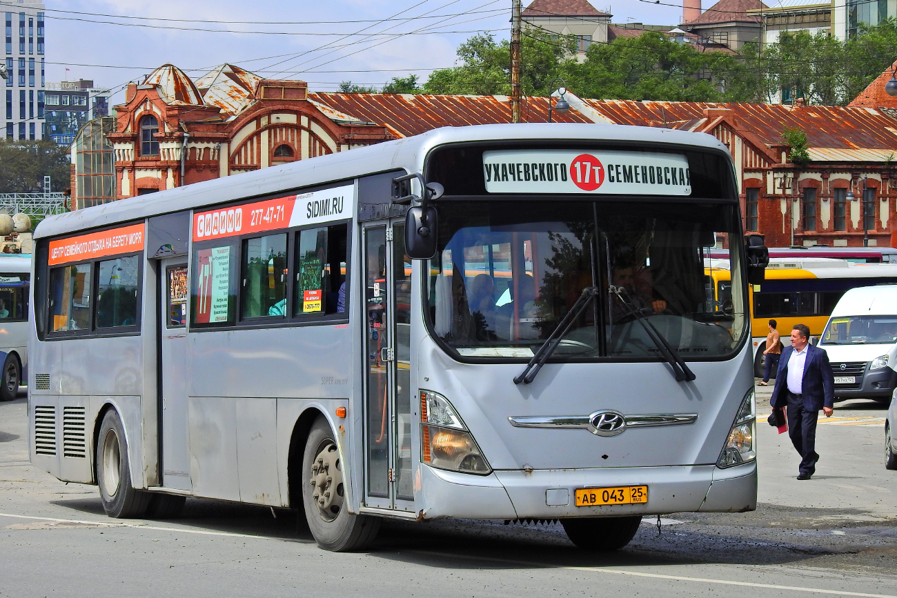 Vladivostok, Hyundai Super AeroCity # АВ 043 25