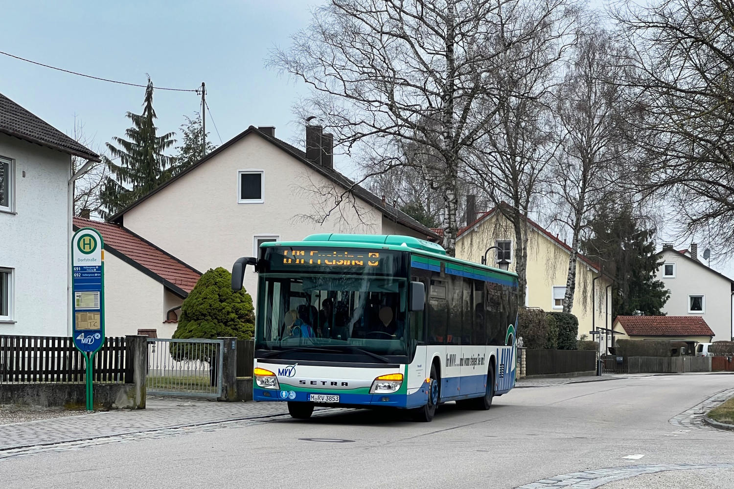 Munich, Setra S415NF № M-RV 3853