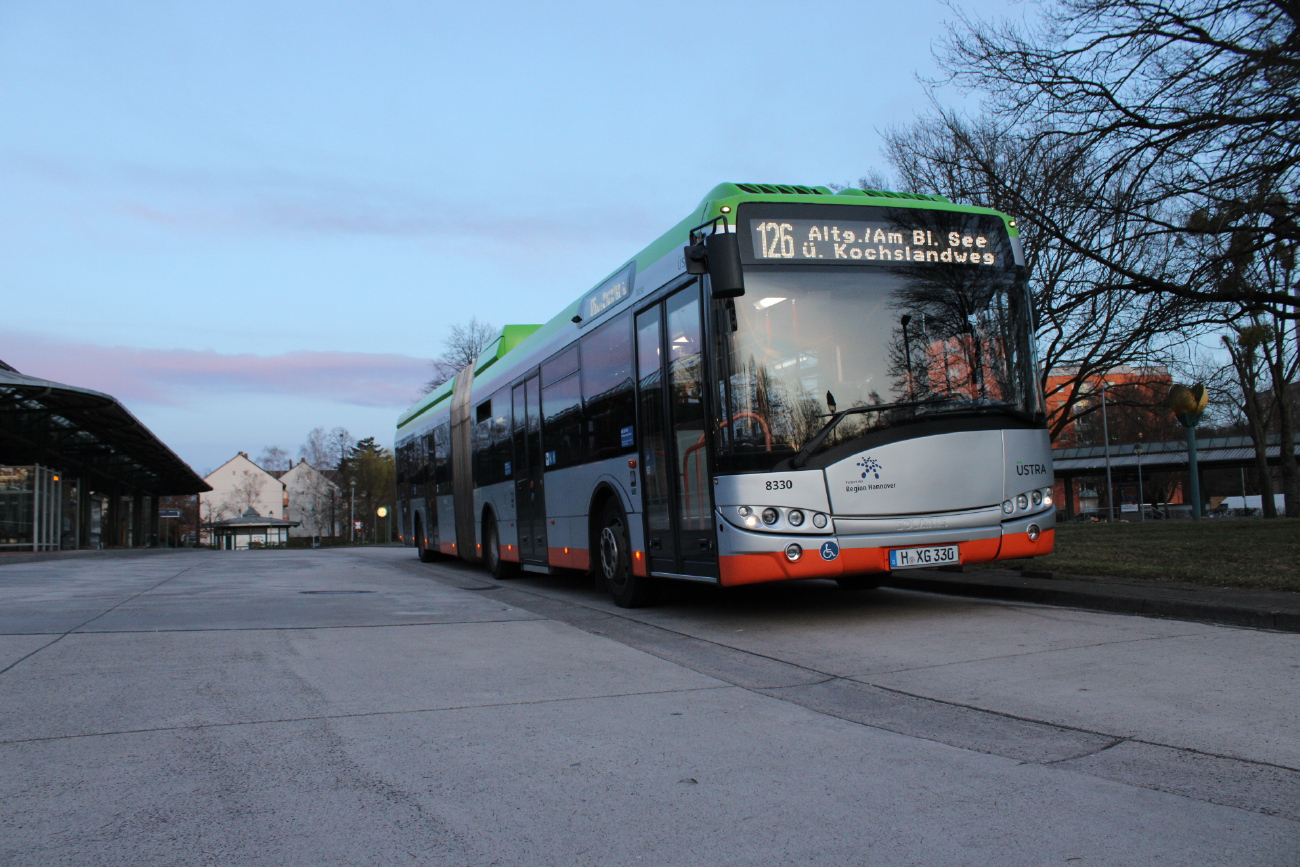 Hannover, Solaris Urbino III 18 Hybrid nr. 8330