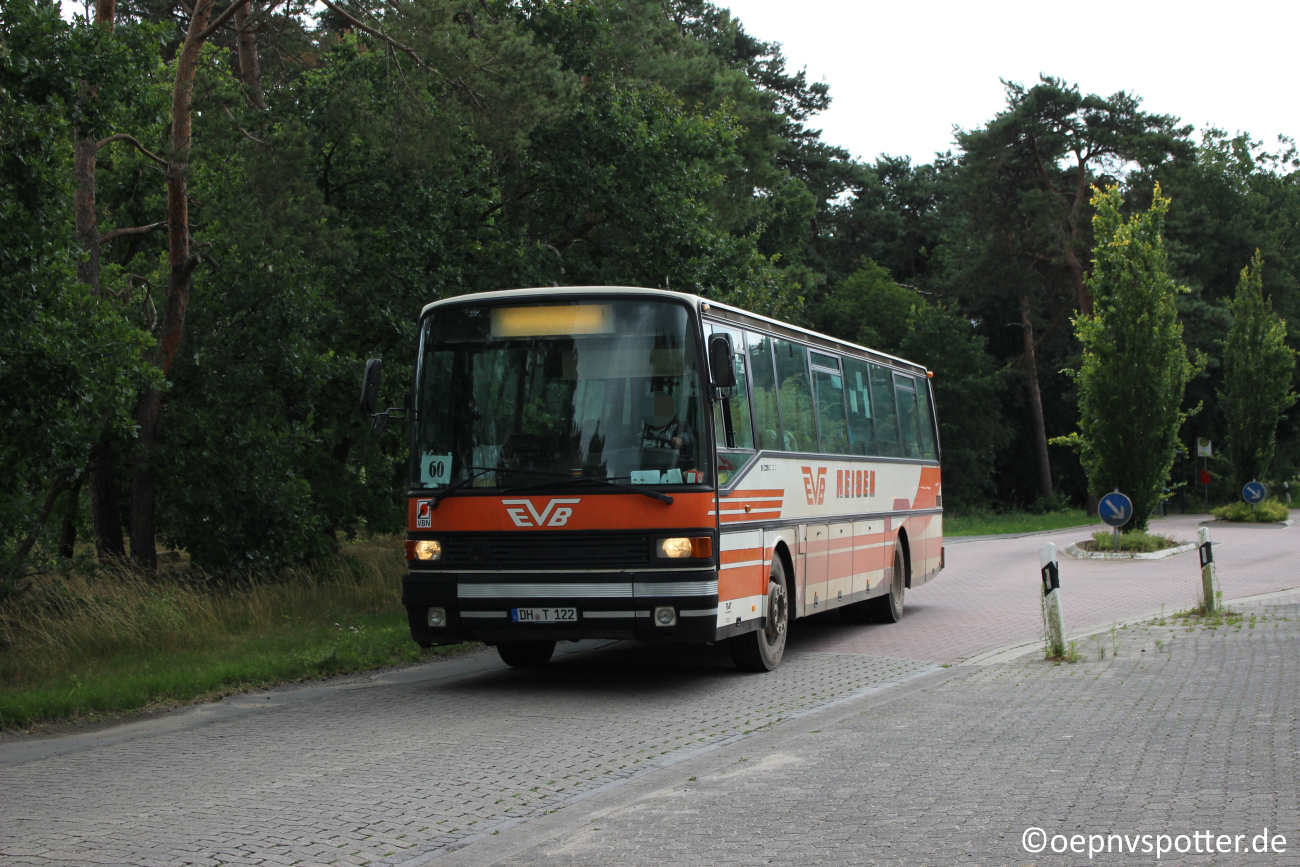 Diepholz, Setra S215UL Nr. DH-T 122