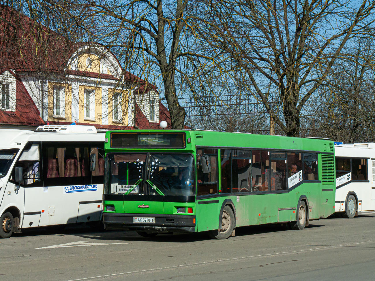 Zhabinka, MAZ-103.062 č. 586