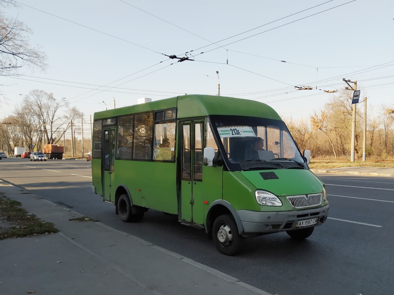 Kharkiv, Ruta 25 # АХ 9587 СА