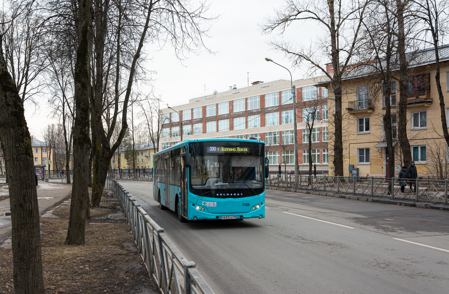 Pietari, Volgabus-5270.G4 (LNG) # 7106