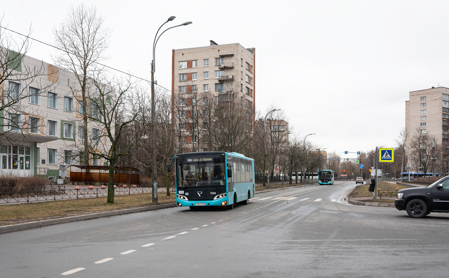 Saint-Pétersbourg, Volgabus-4298.G4 (LNG) # 7050