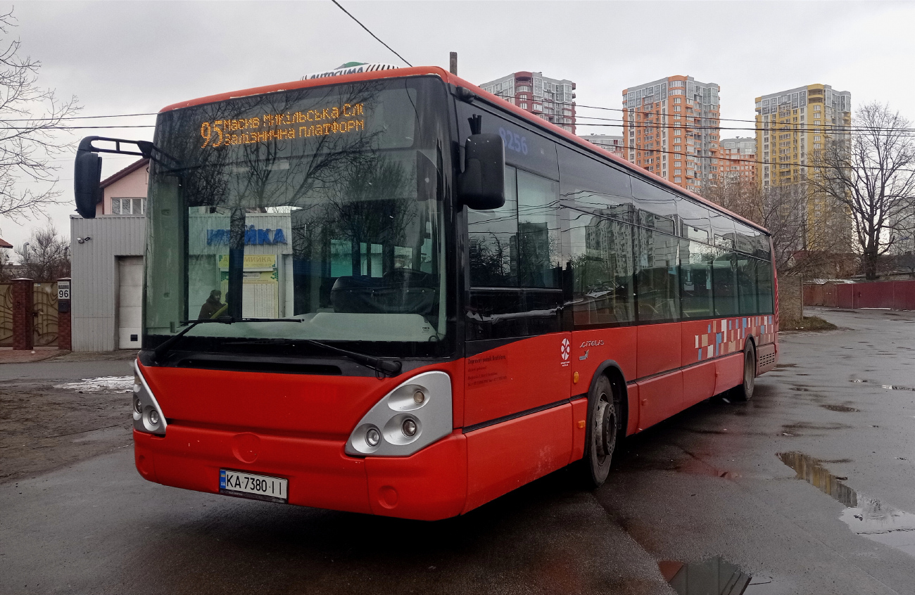 Kyiv, Irisbus Citelis 12M č. 8256