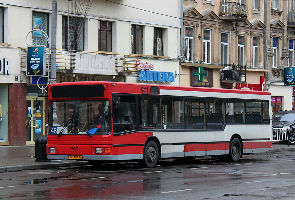 Lviv, MAN A10 NL222 No. ВС 3137 АА