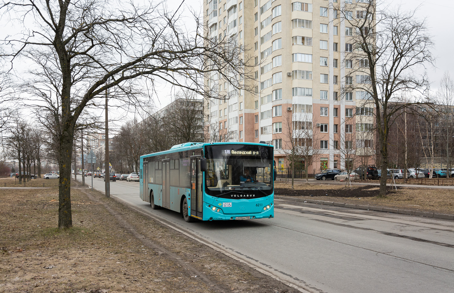 Sankt Petersburg, Volgabus-5270.G2 (LNG) Nr. 6211