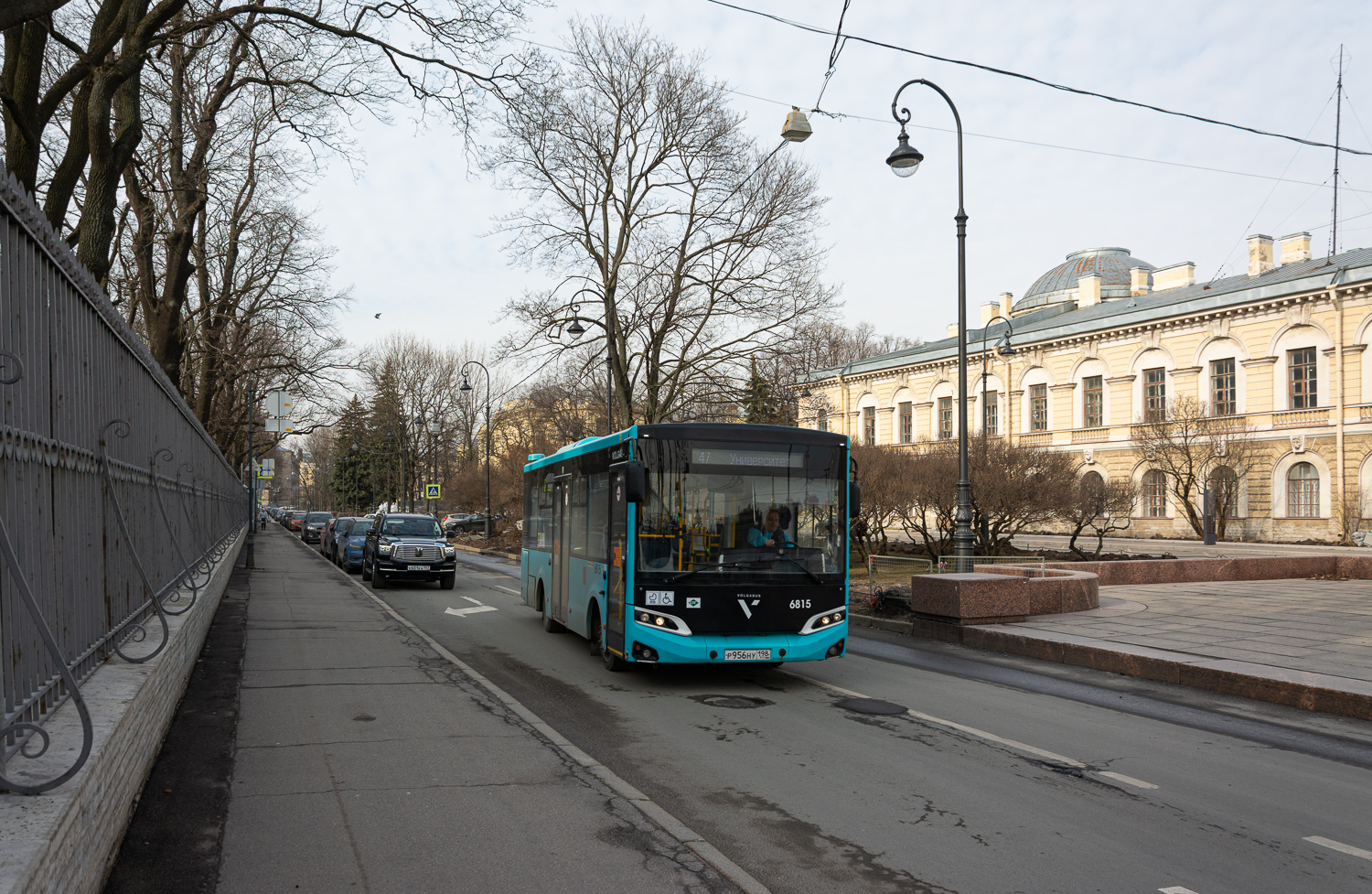 Sankt Petersburg, Volgabus-4298.G4 (LNG) # 6815