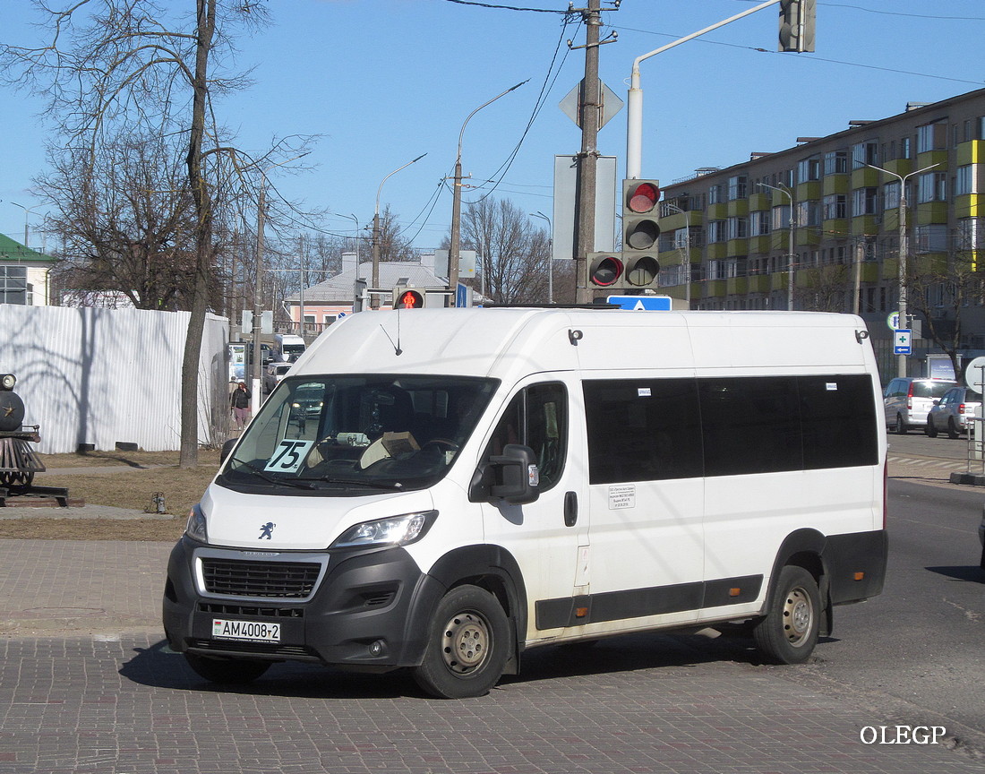 Vitebsk, Peugeot Boxer # АМ 4008-2