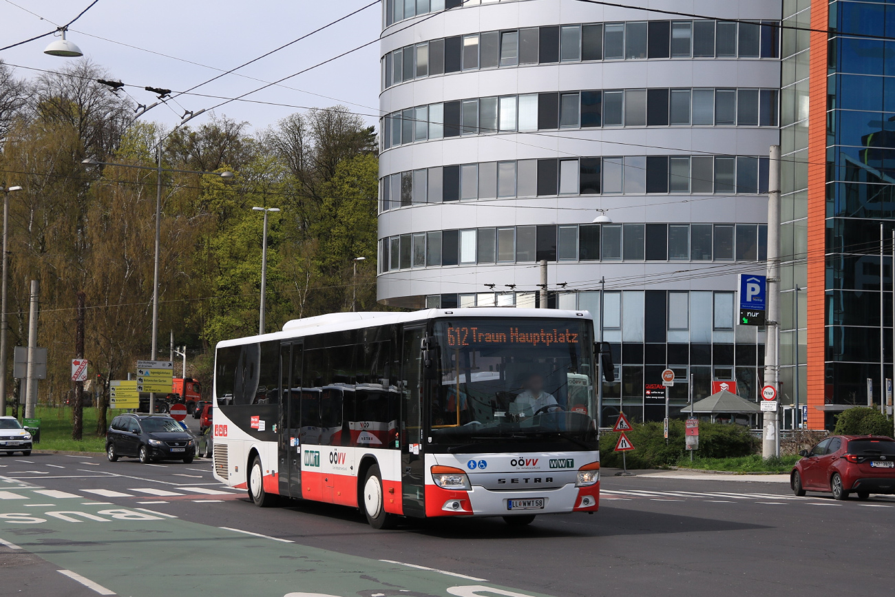 Linz, Setra S415LE business №: LL-WWT 58