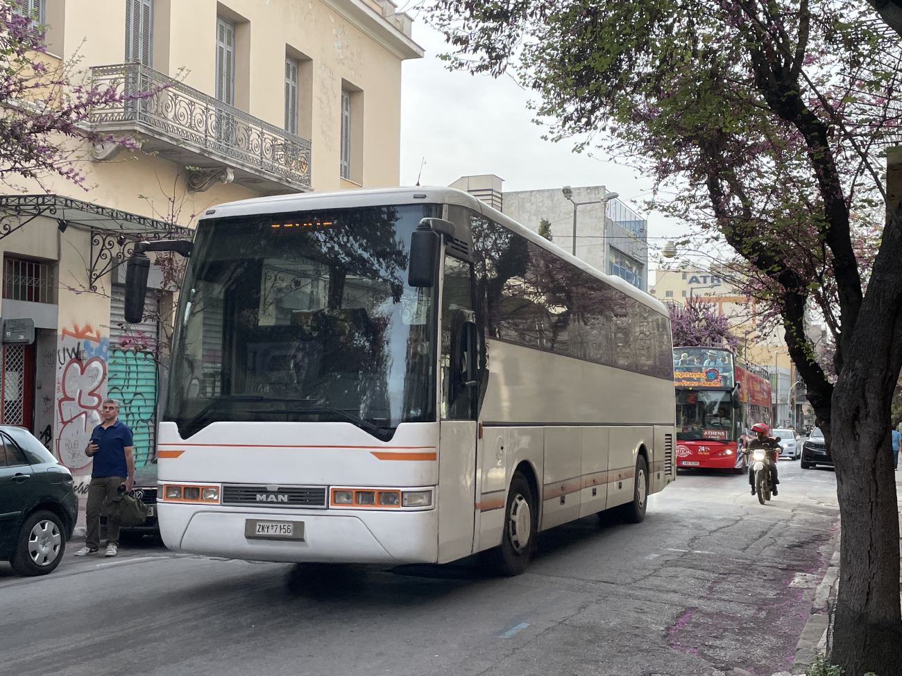Athens, MAN A13 Lion's Coach RH463 № HKY-7156