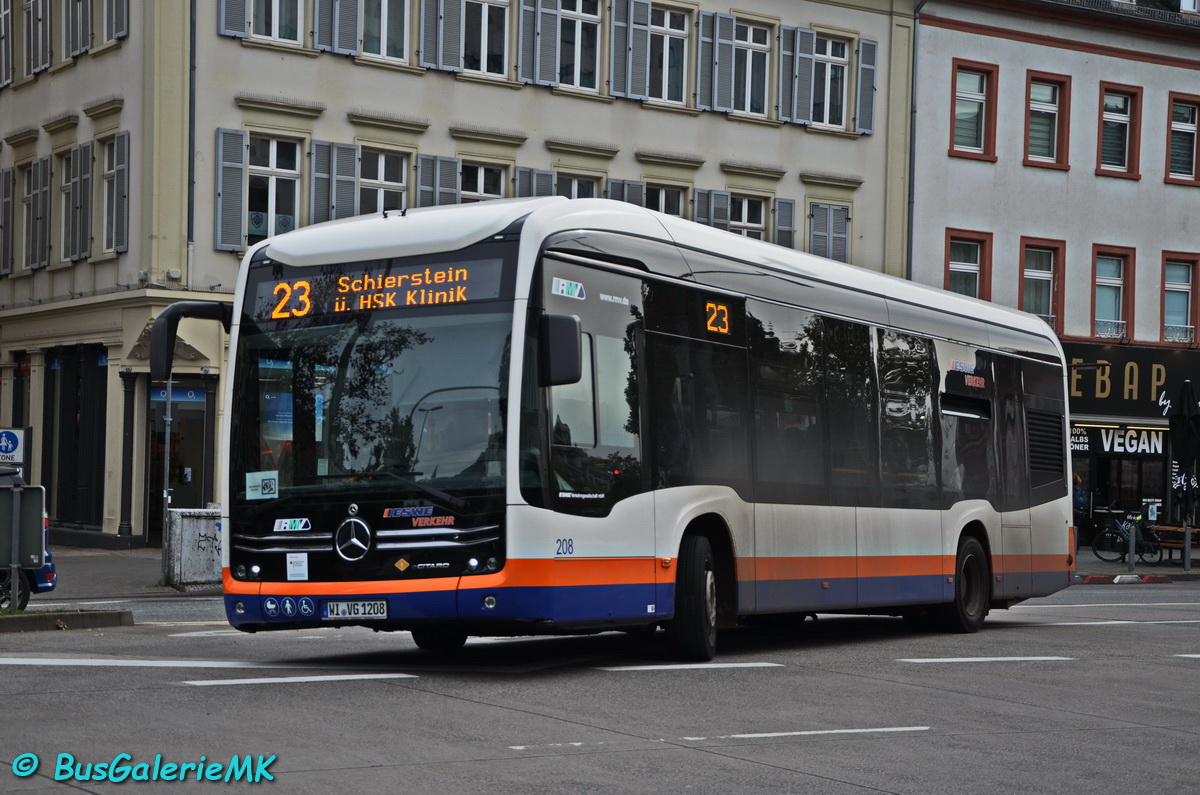 Wiesbaden, Mercedes-Benz eCitaro Nr. 208