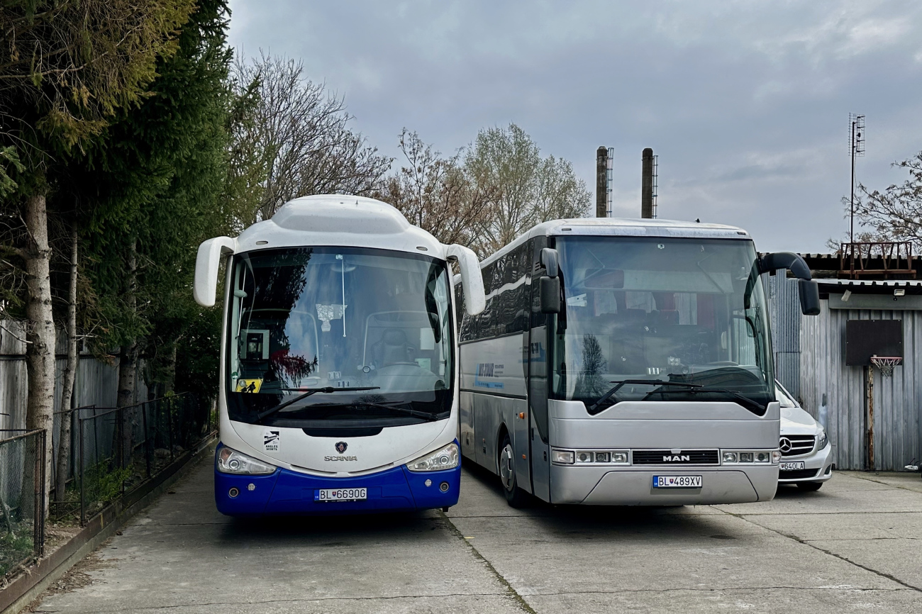 Bratislava, Irizar PB 13-3.7 # BL-669OG; Bratislava, MAN A13 Lion's Coach RH413 # BL-489XV