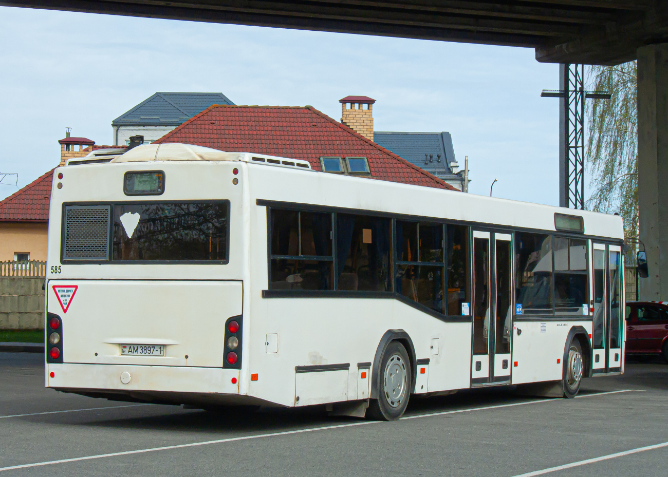 Brest, MAZ-103.586 # 585