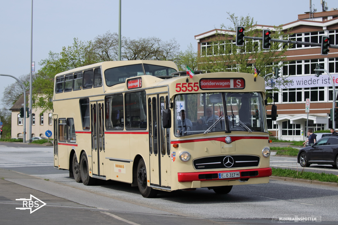 Essen, Mercedes-Benz/Ludewig O317 Anderthalbdecker №: 3902